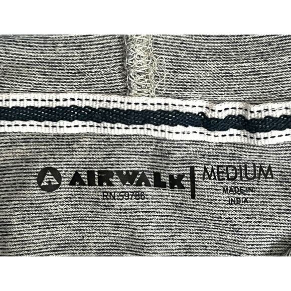 Airwalk Men’s Medium Long Sleeve Hoodie Henley Pullover Gray Navy Colorblock - Picture 3 of 12